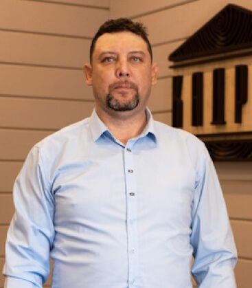 Михаил Фролов
